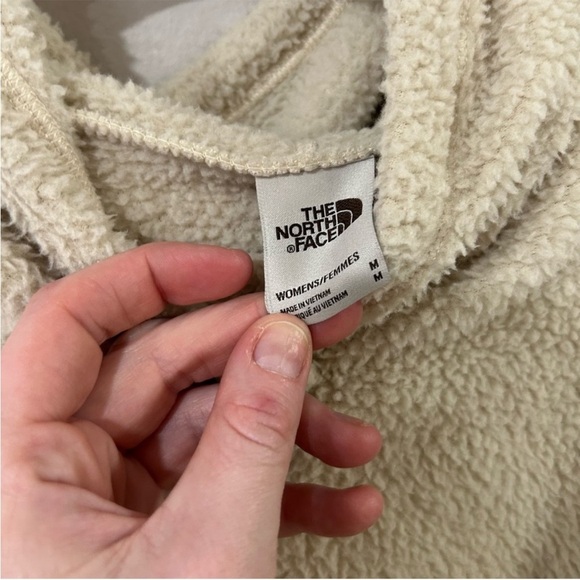 The North Face Cream Pullover Sherpa Soft Hoodie Sweatshirt Women’s Size Medium - Picture 3 of 7